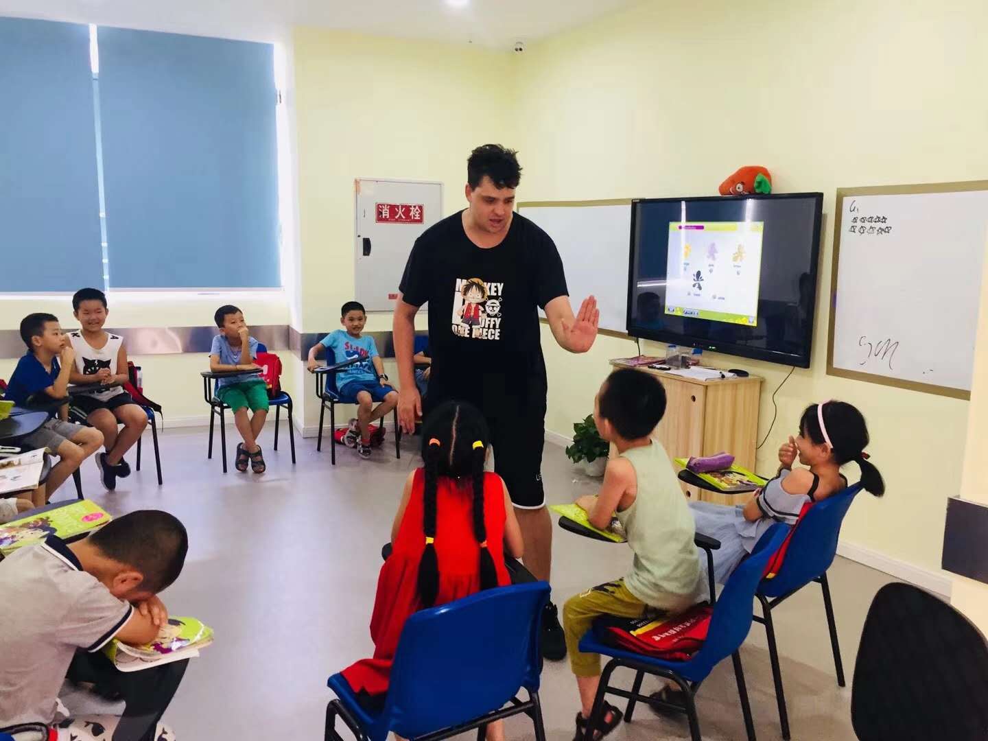 ����Ӣ�Z�WУ